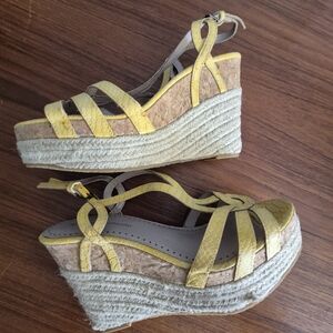 Adrienne Vittadini Yellow Platform Espadrilles 9